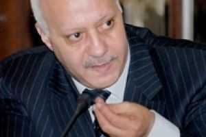 عبد الإله بلقزيز