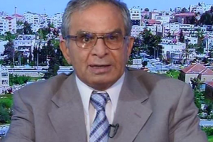  بسام أبو شريف