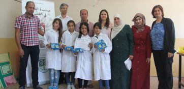 مؤسسة فيصل الحسيني تحتفل بتكريم الطلبة المشاركين بنادي العلوم 